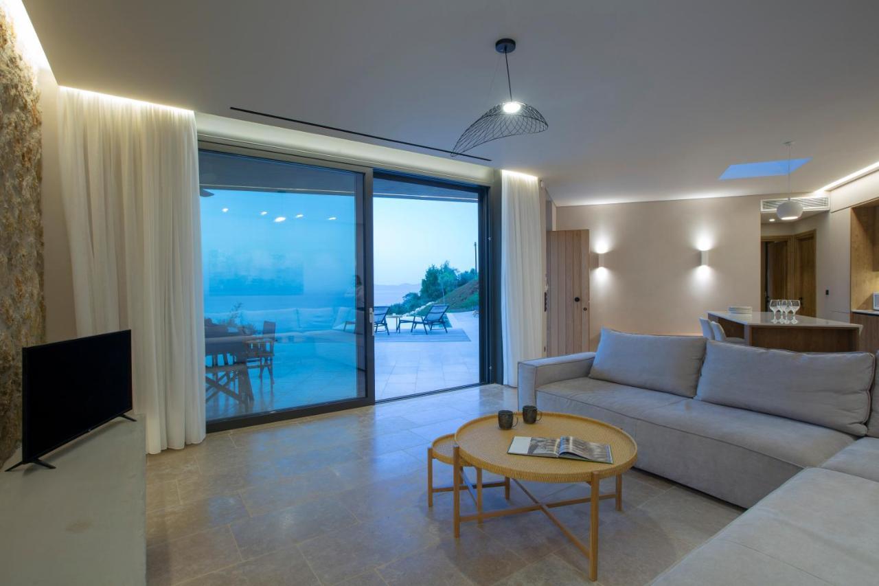Blooms Of Sivota Bay - Luxury Villas With Private Heated Pool Esterno foto