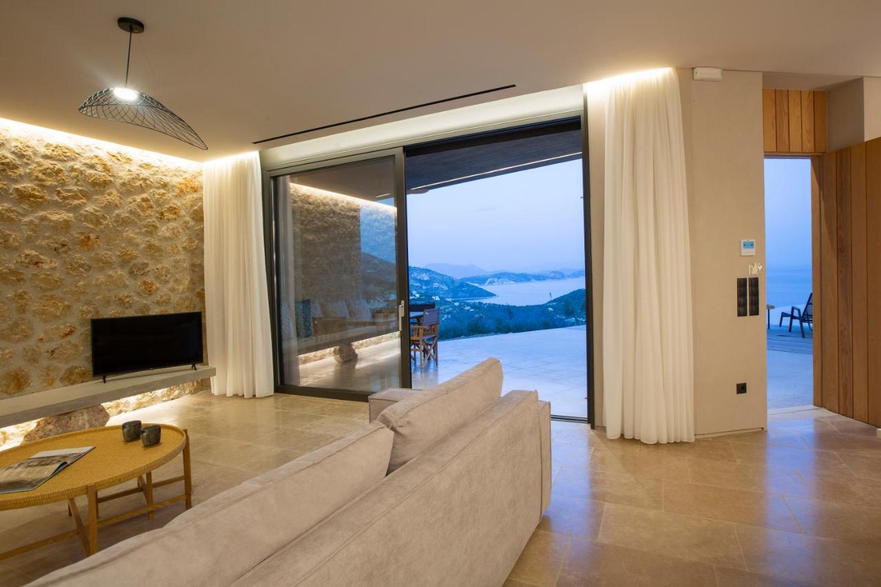 Blooms Of Sivota Bay - Luxury Villas With Private Heated Pool Esterno foto