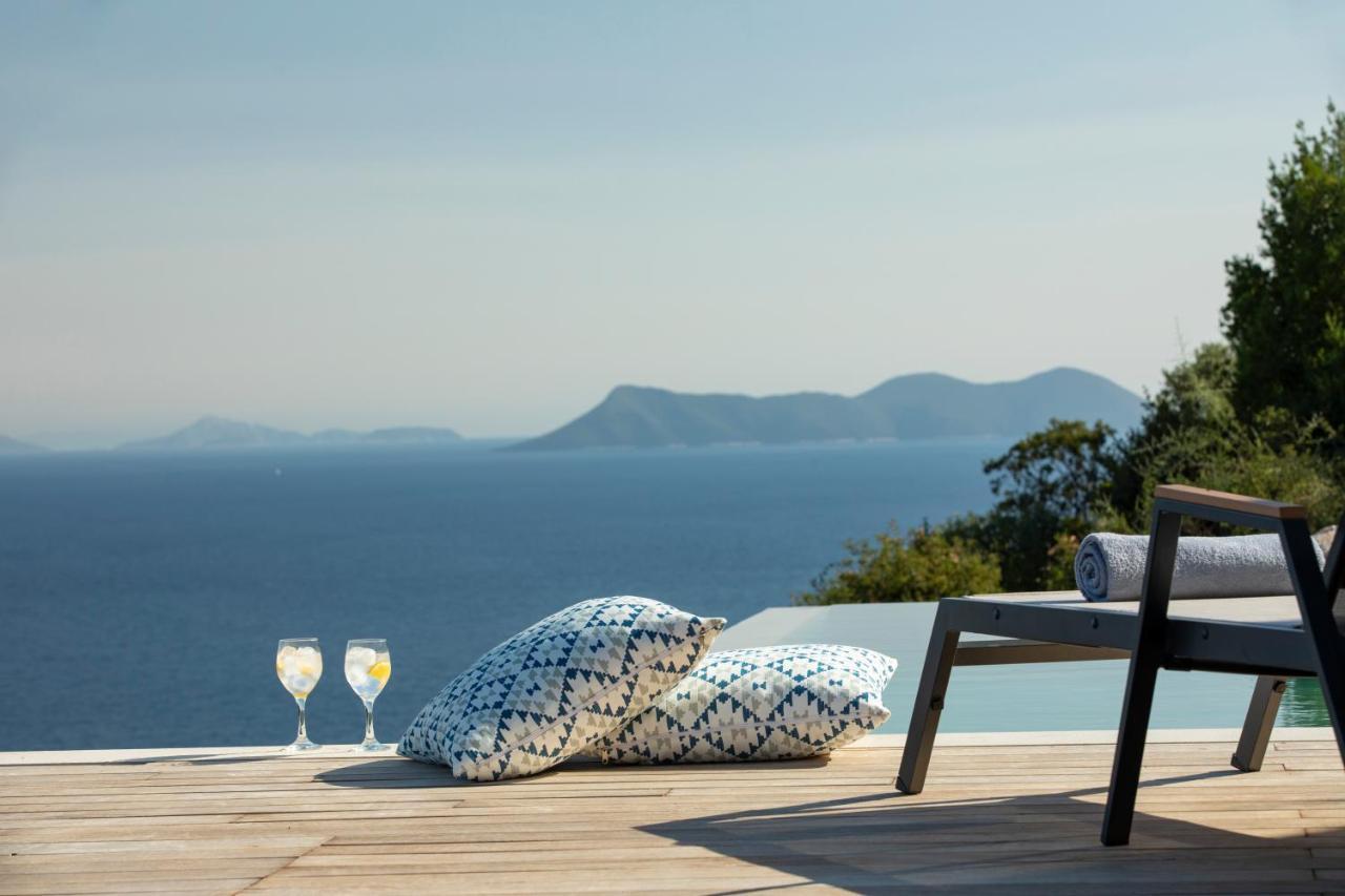 Blooms Of Sivota Bay - Luxury Villas With Private Heated Pool Esterno foto