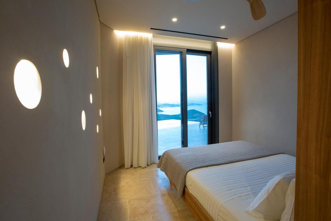 Blooms Of Sivota Bay - Luxury Villas With Private Heated Pool Esterno foto