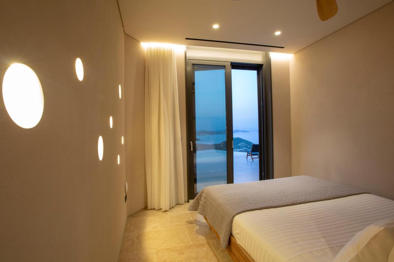 Blooms Of Sivota Bay - Luxury Villas With Private Heated Pool Esterno foto
