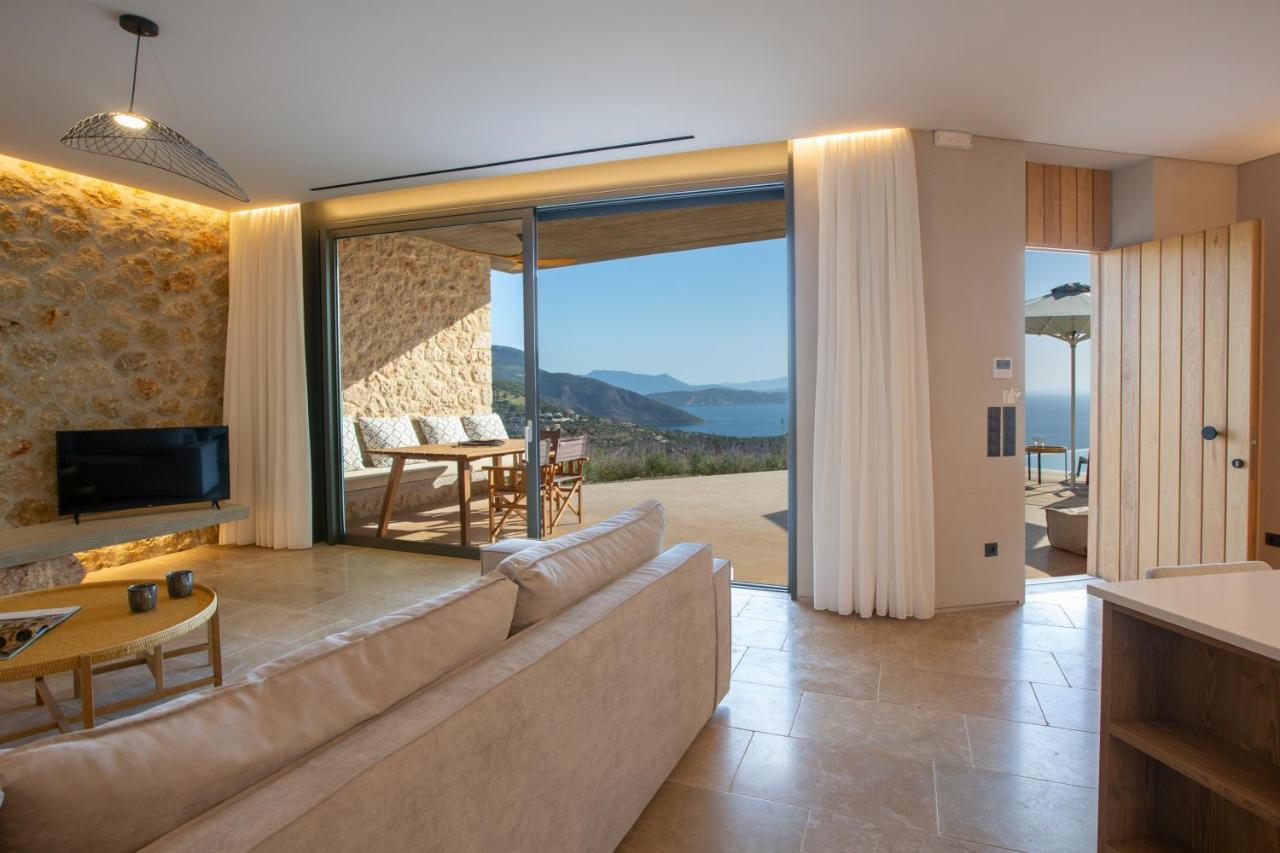 Blooms Of Sivota Bay - Luxury Villas With Private Heated Pool Esterno foto