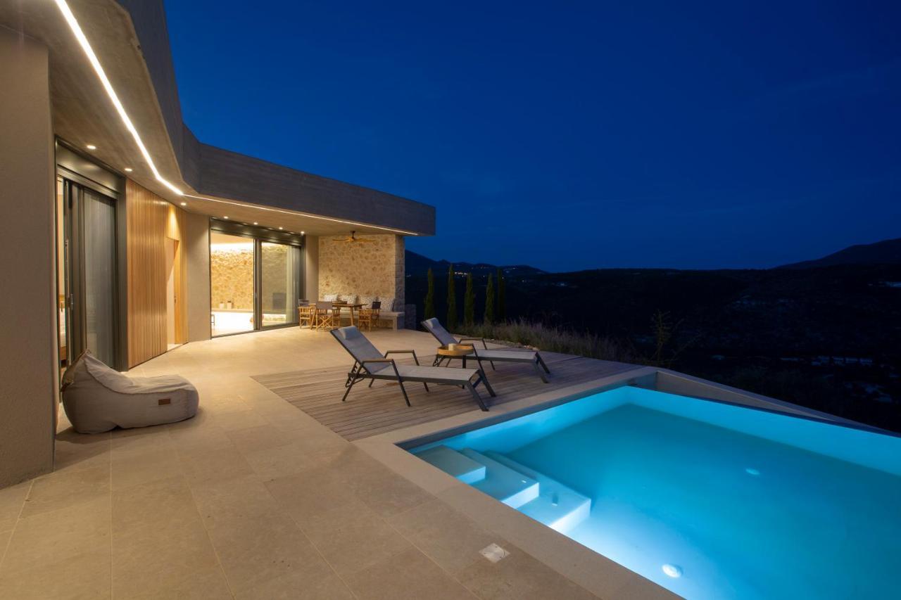 Blooms Of Sivota Bay - Luxury Villas With Private Heated Pool Esterno foto