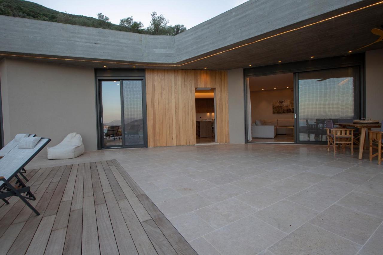 Blooms Of Sivota Bay - Luxury Villas With Private Heated Pool Esterno foto